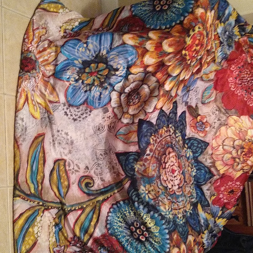 Lori Siebert floral blossom Laural home twin quilt